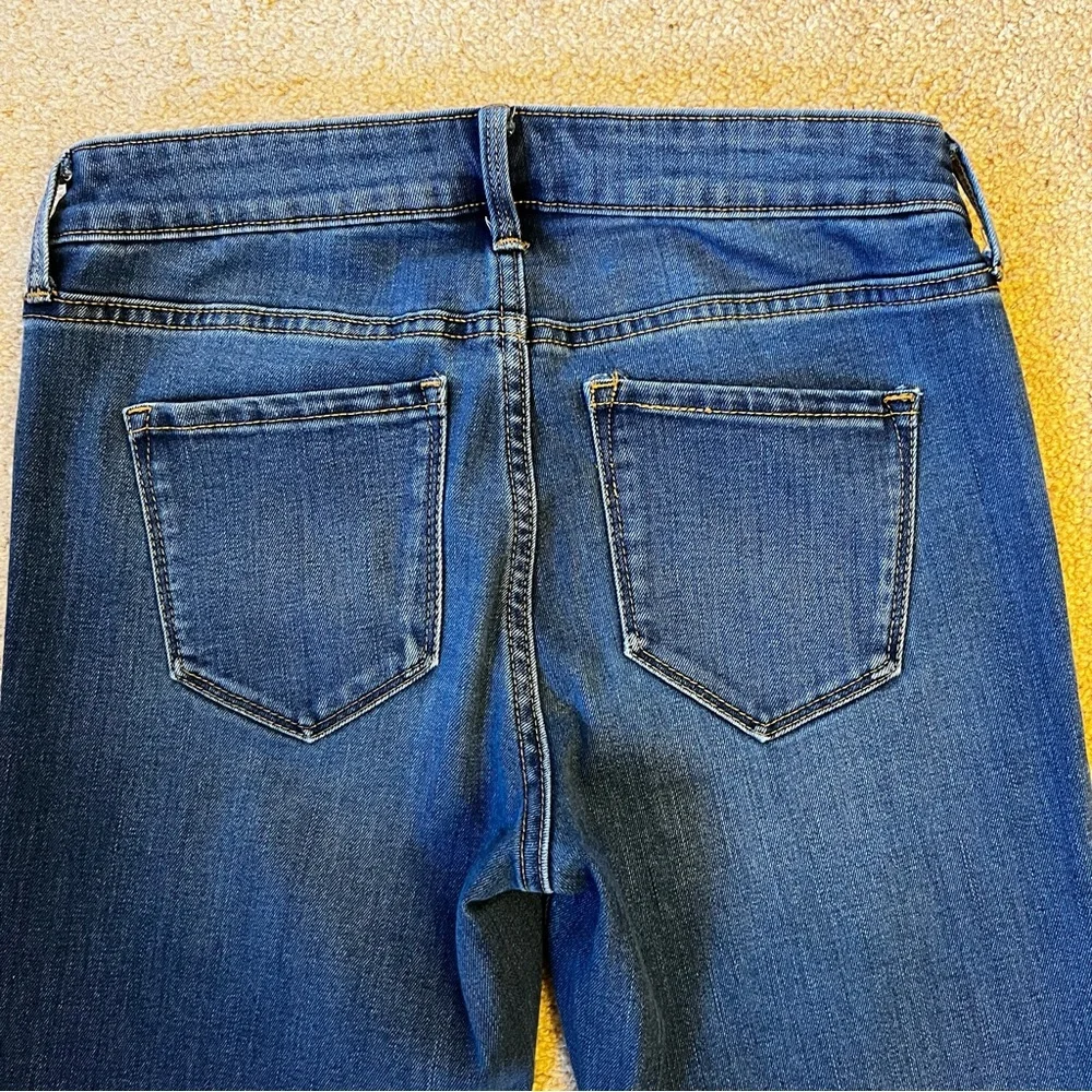 Old Navy Kicker Boot Jeans, Size 4 - Picture 6 of 7